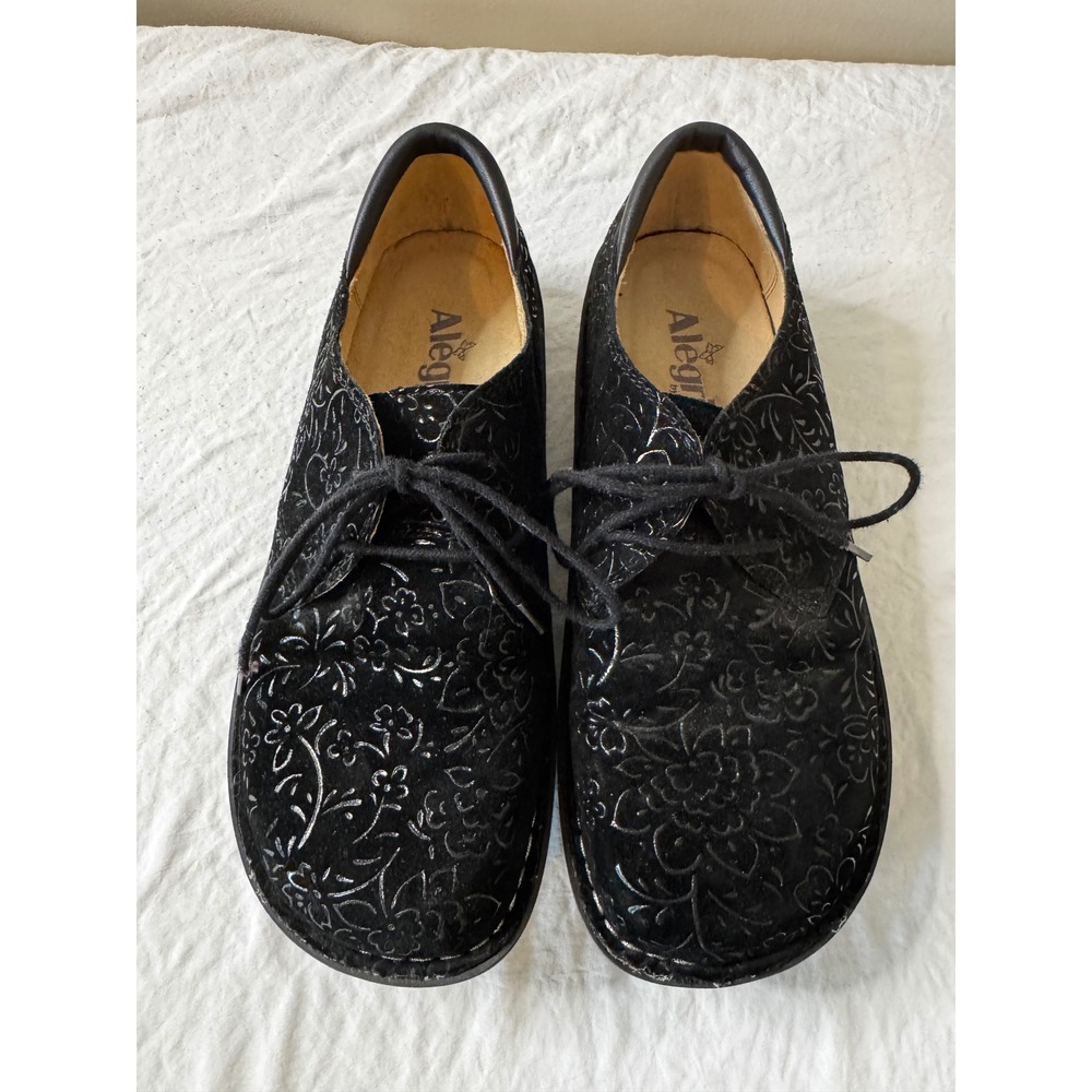 Alegria Brenna Black Embossed Floral Suede Leather Lace Up Oxfords BRE-551 37